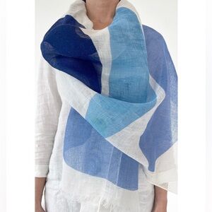 SEE DESIGN || Stacks Blue Linen Scarf. Sz. OS